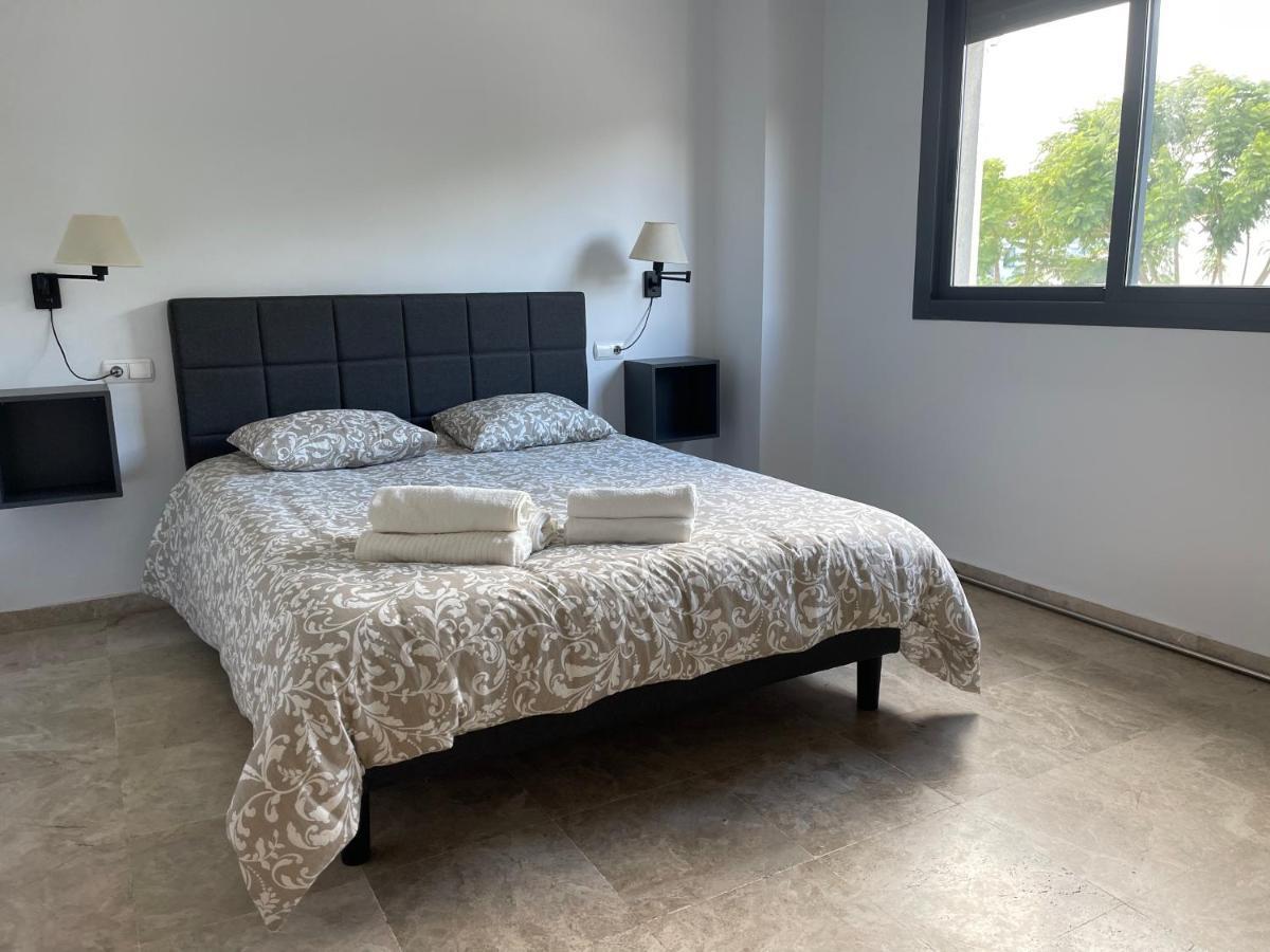 Stelarium-Suite Con Bano Privado En Casa Compartida-Uebica2 Mairena del Aljarafe Exterior foto